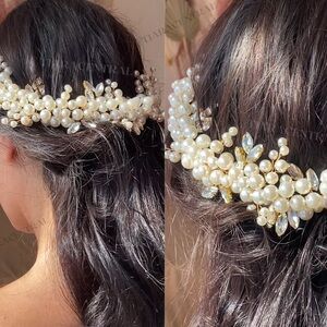 Elegant Pearl and Crystal Hair Accessory